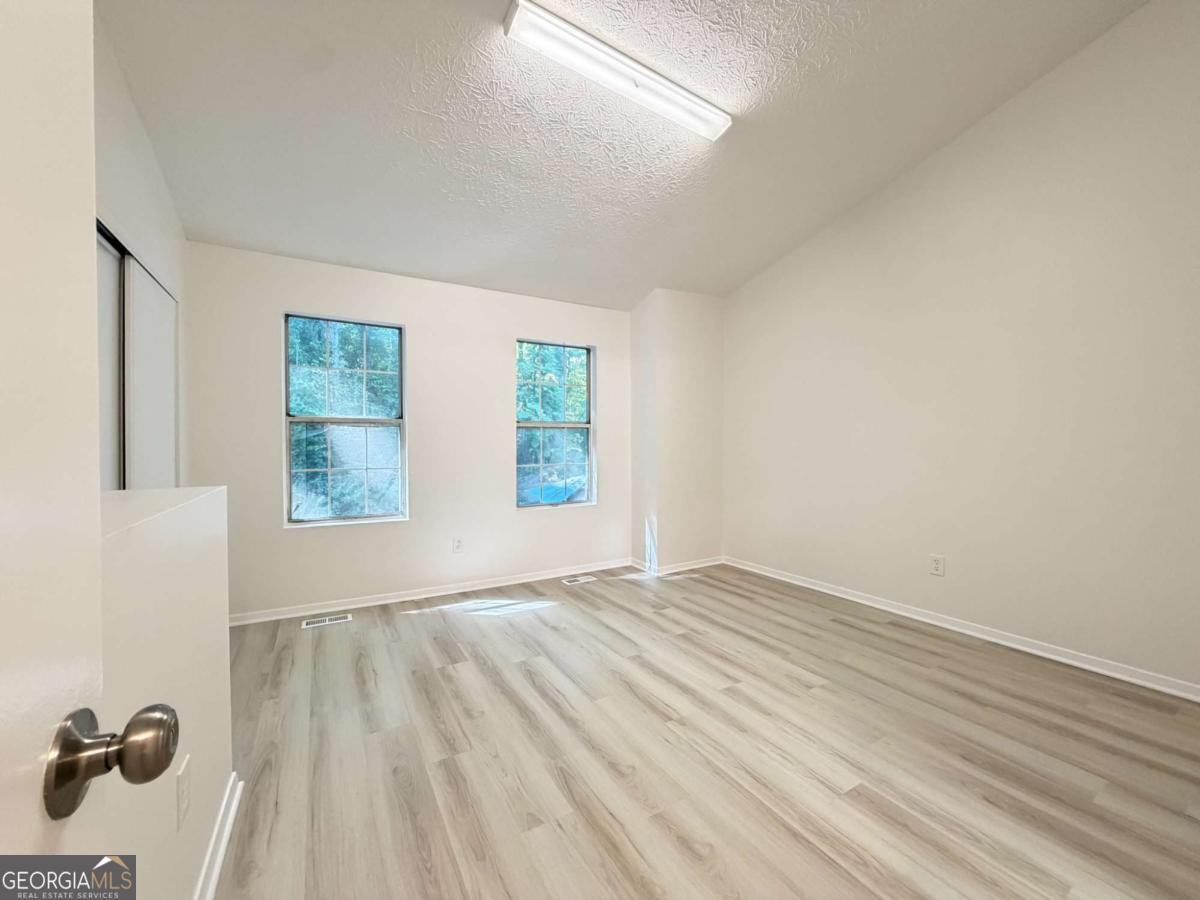 6624 Wellington Square Property Photo 17