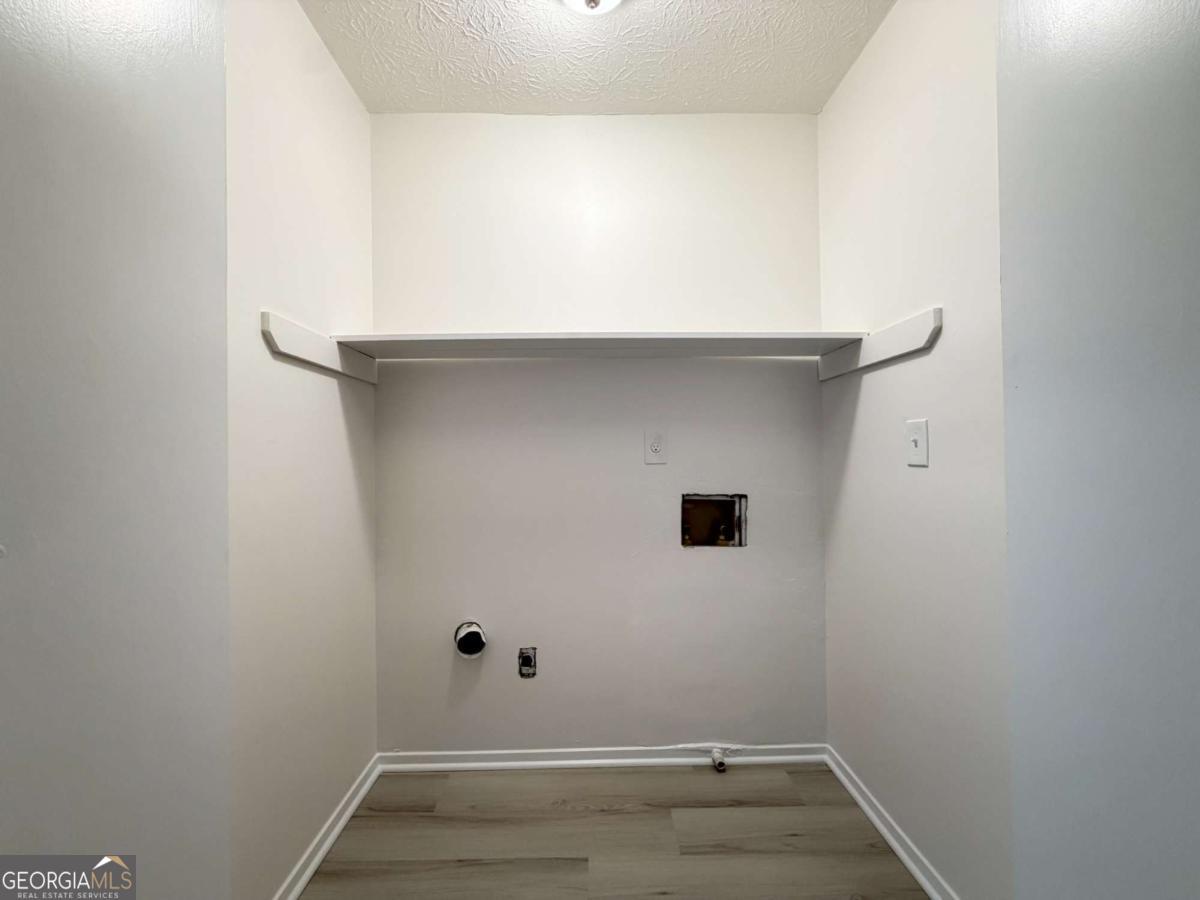 6624 Wellington Square Property Photo 21