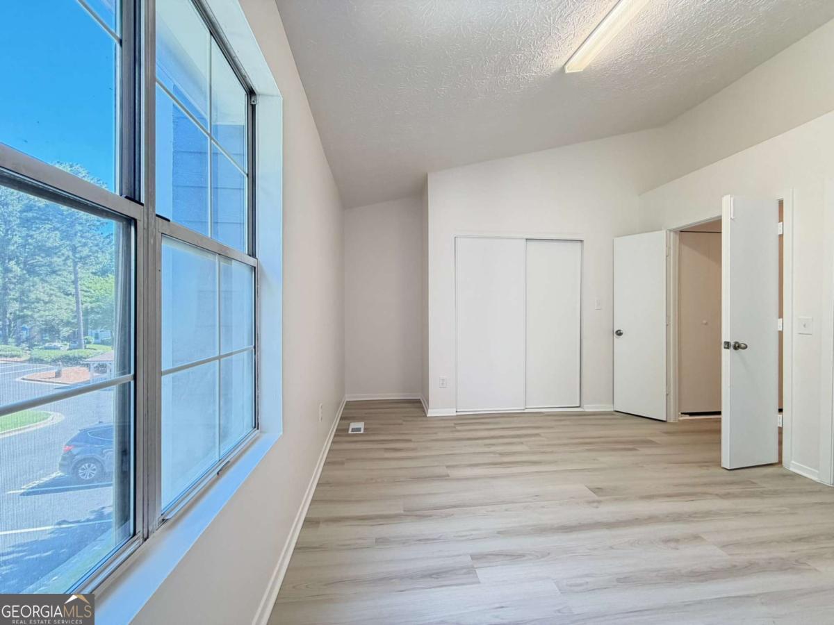 6624 Wellington Square Property Photo 25