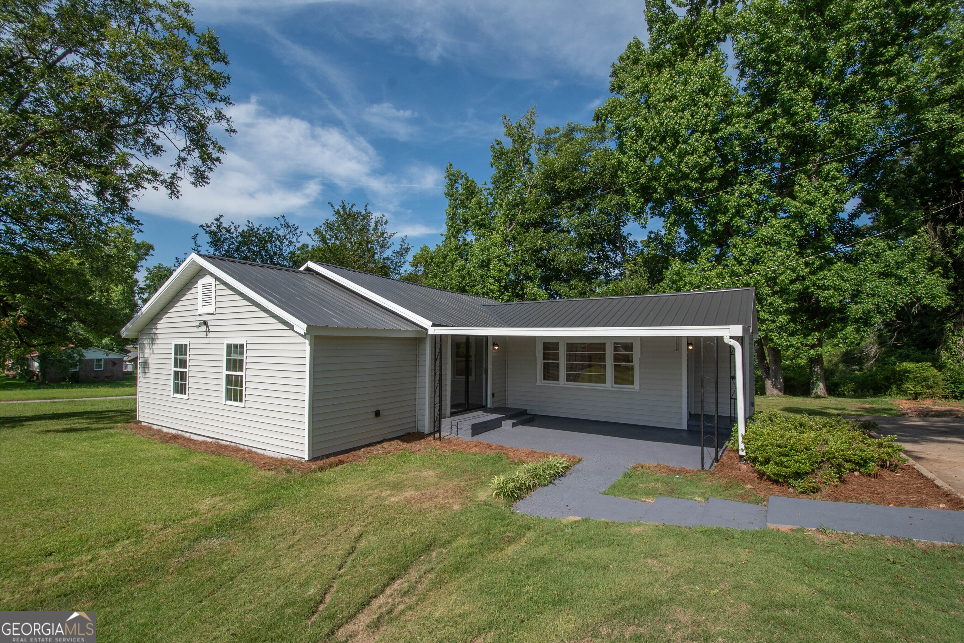 432 Cooley Road Property Photo 3