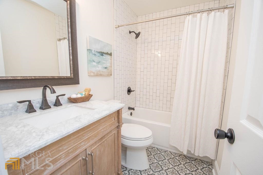 185 Chimney Springs Road Apt 1 Property Photo 32