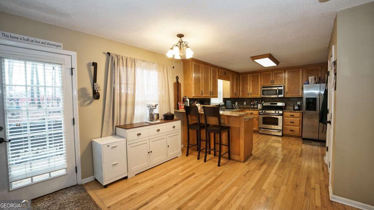 1049 Fieldstone Drive Property Photo 13