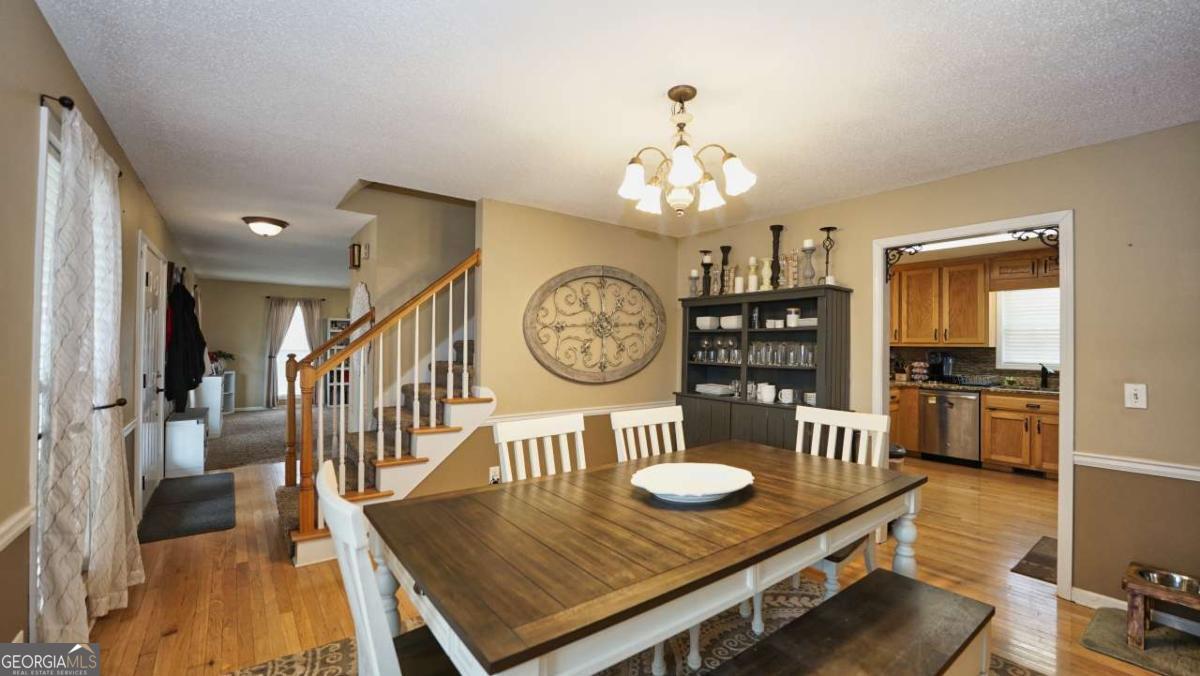 1049 Fieldstone Drive Property Photo 17