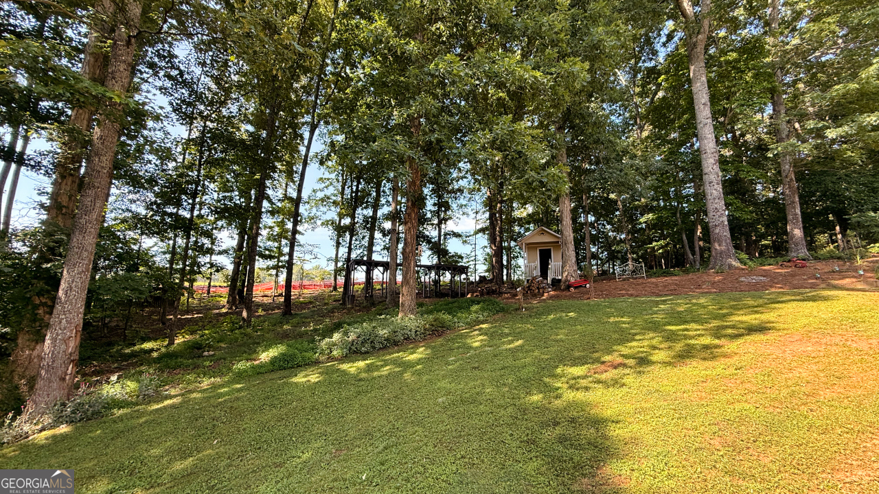 1049 Fieldstone Drive Property Photo 41