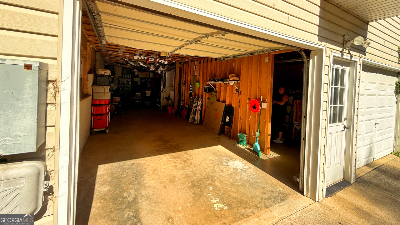 1049 Fieldstone Drive Property Photo 44