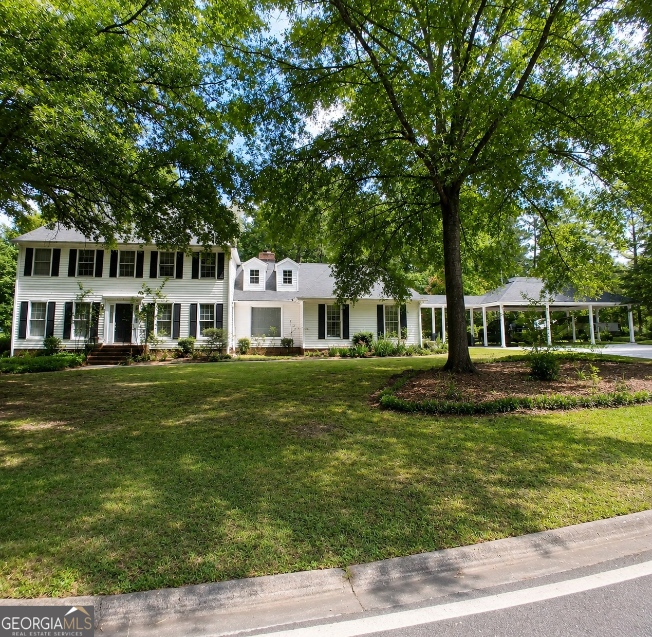 311 Castlegate Road
