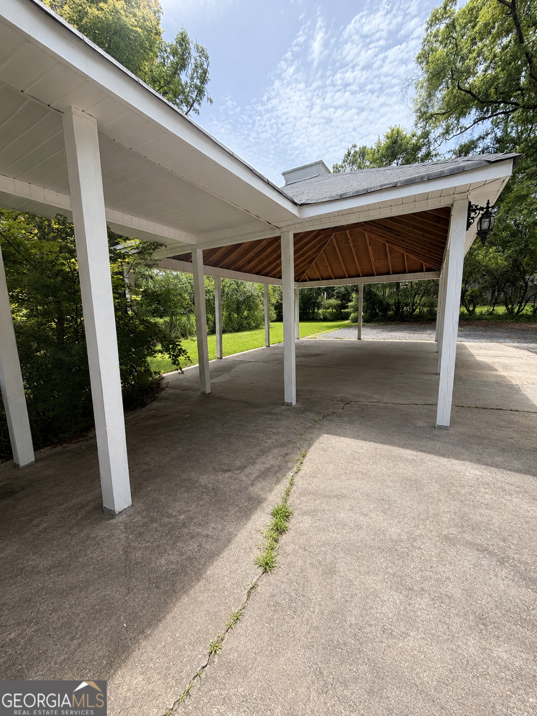 311 Castlegate Road Property Photo 4