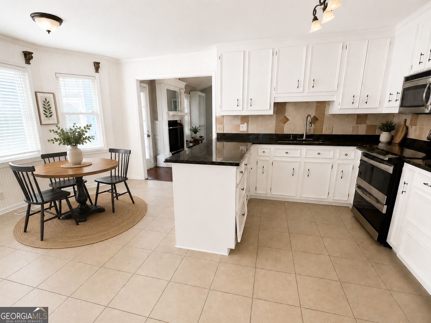 311 Castlegate Road Property Photo 7