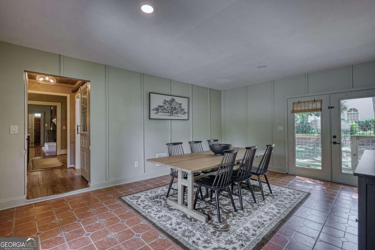 5143 Floyd Street Property Photo 21