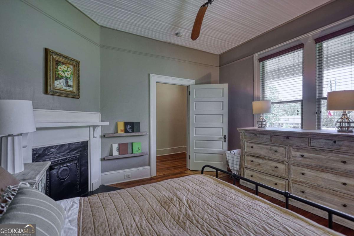5143 Floyd Street Property Photo 45