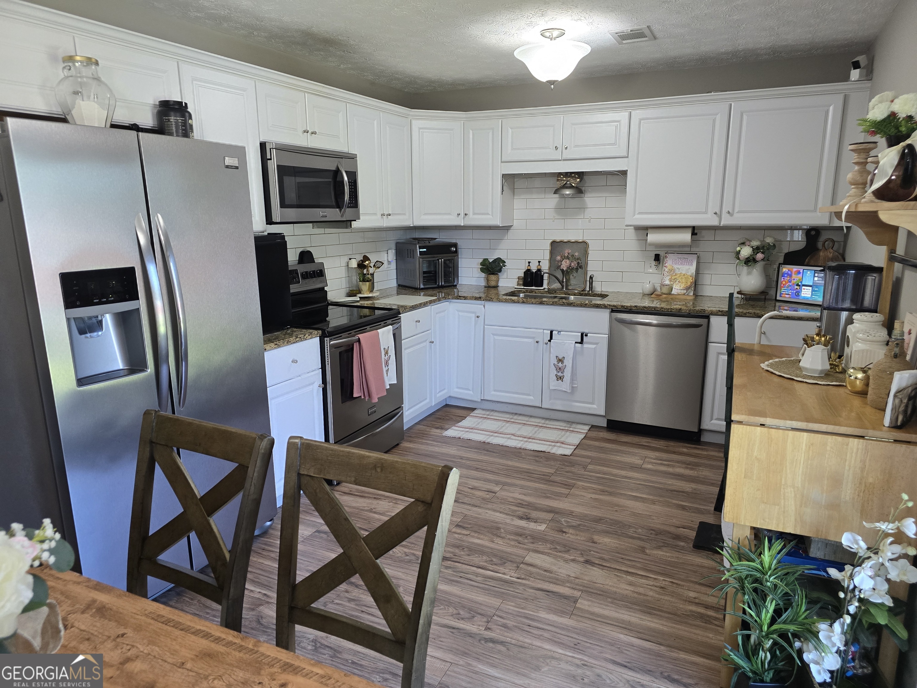 10 Silverwood Drive Property Photo 7