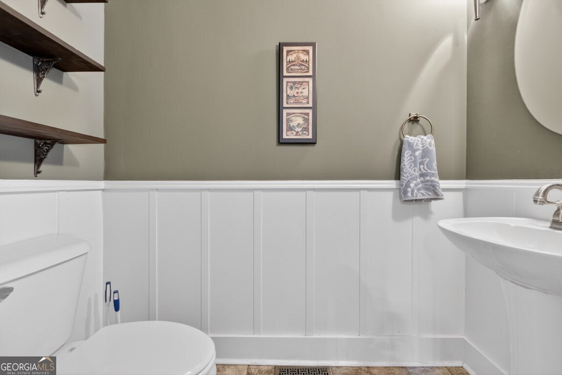 2855 Peachtree Road Ne # 109 Property Photo 15