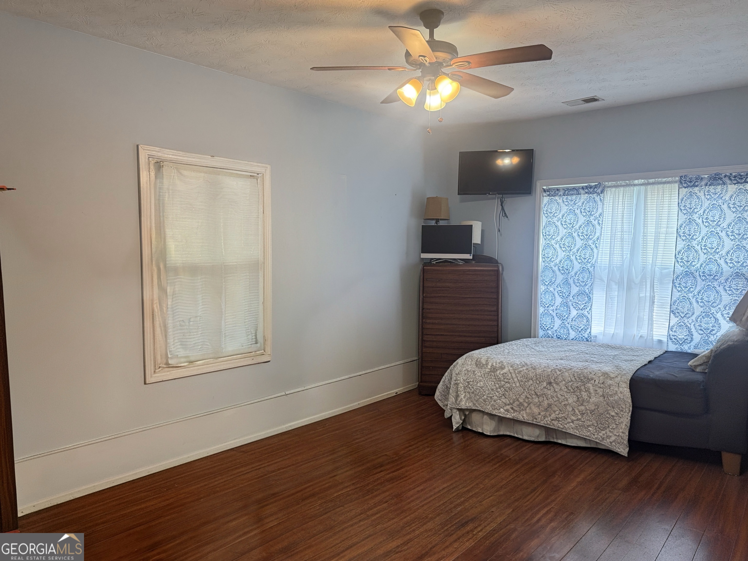 408 Bowen Road Property Photo 18