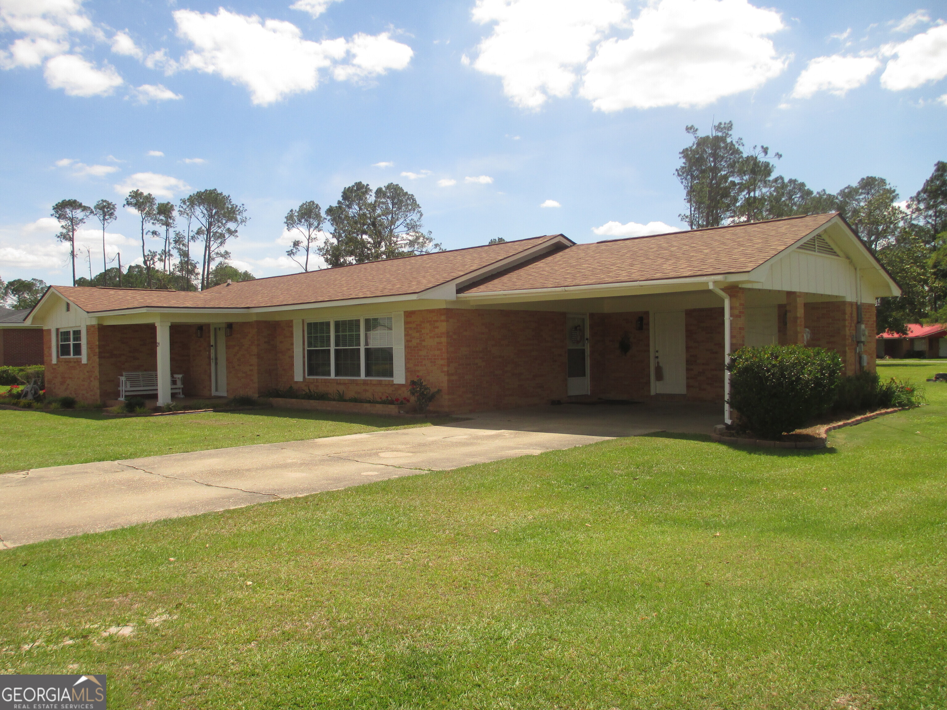 29 Pine Forest Avenue Property Photo 3