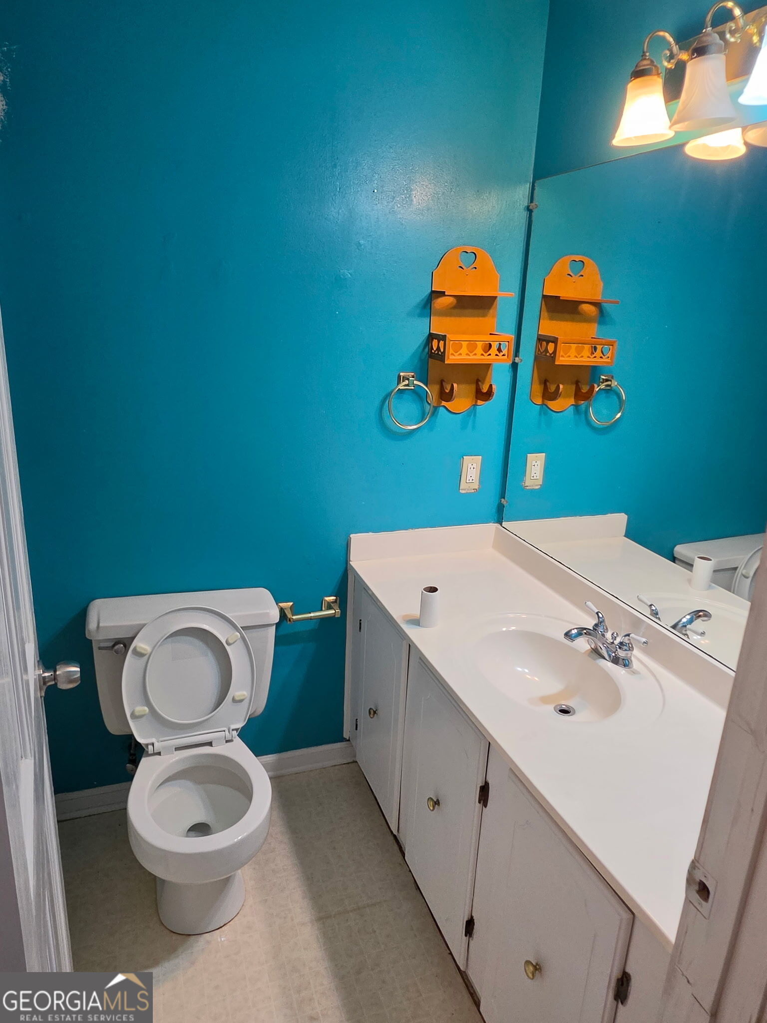 63 Kay Lane Property Photo 13