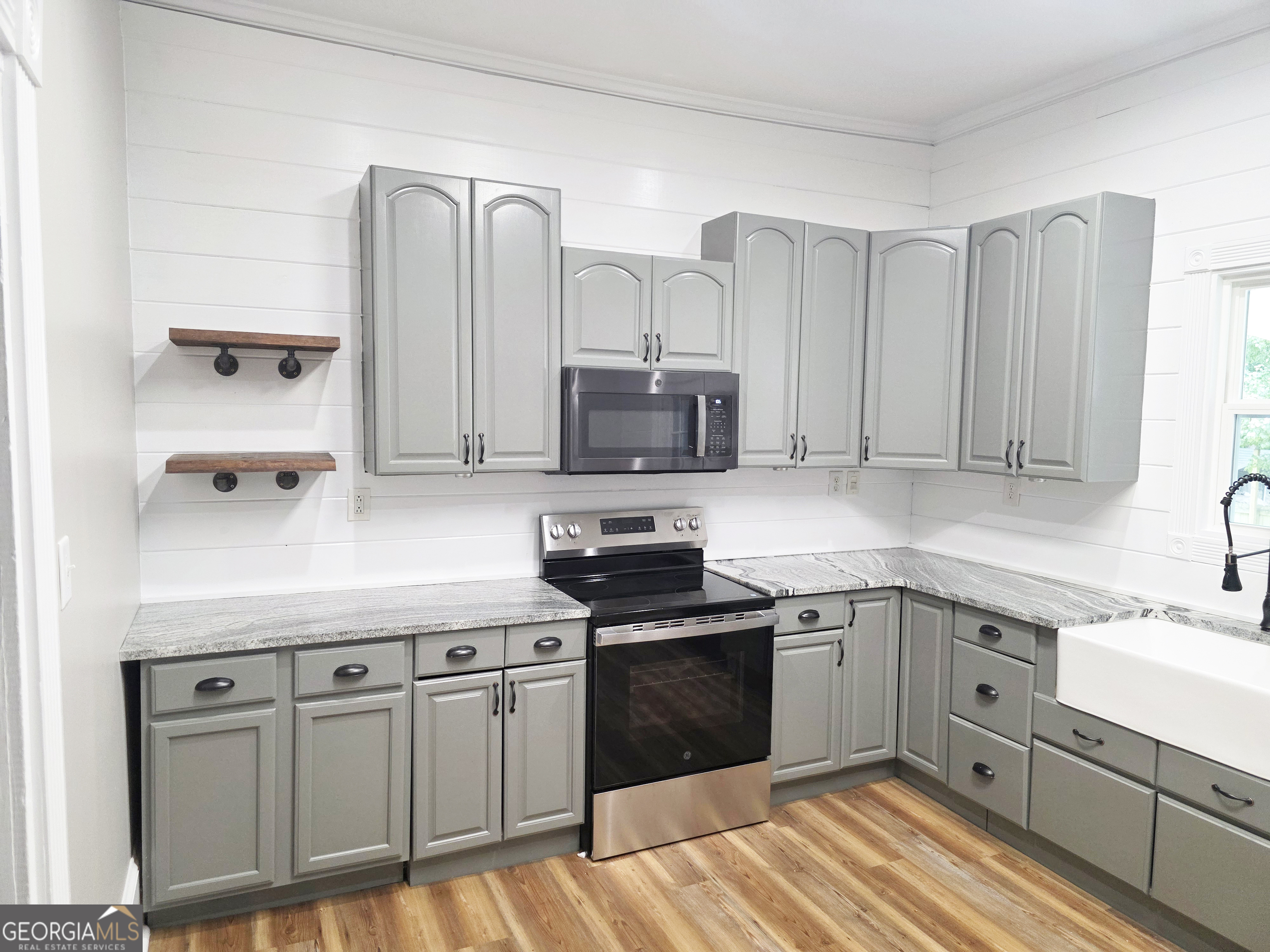42 Alexander Street Property Photo 10