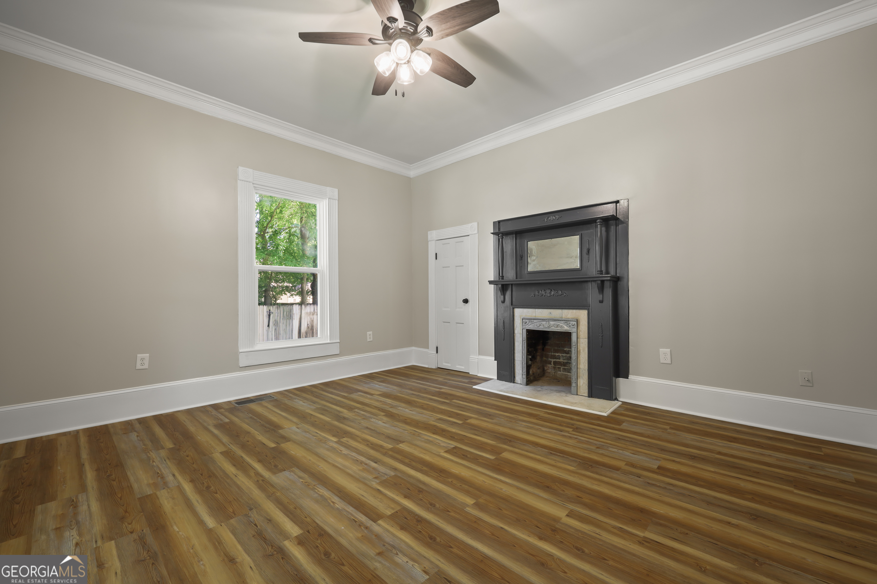 42 Alexander Street Property Photo 12