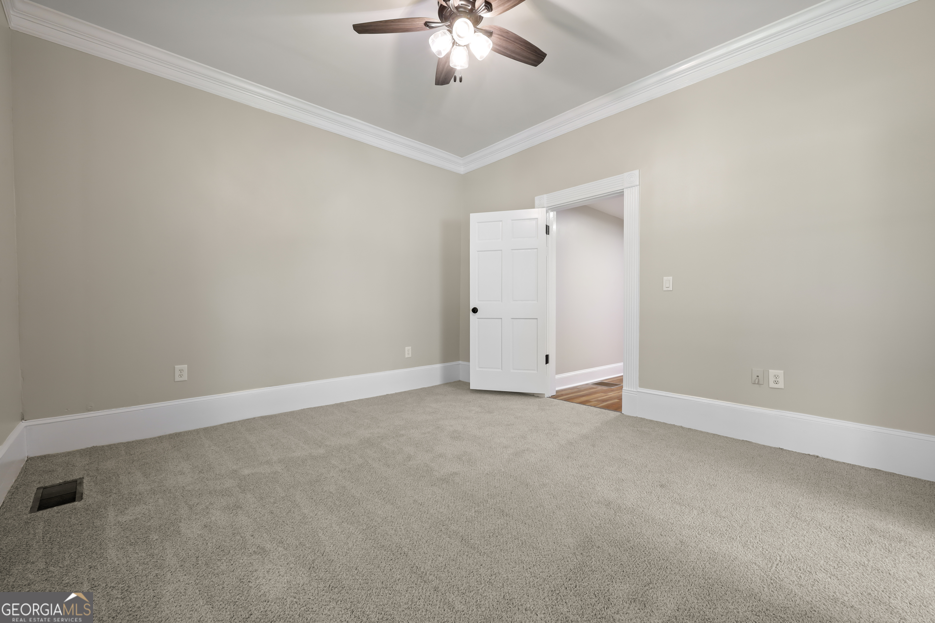 42 Alexander Street Property Photo 21