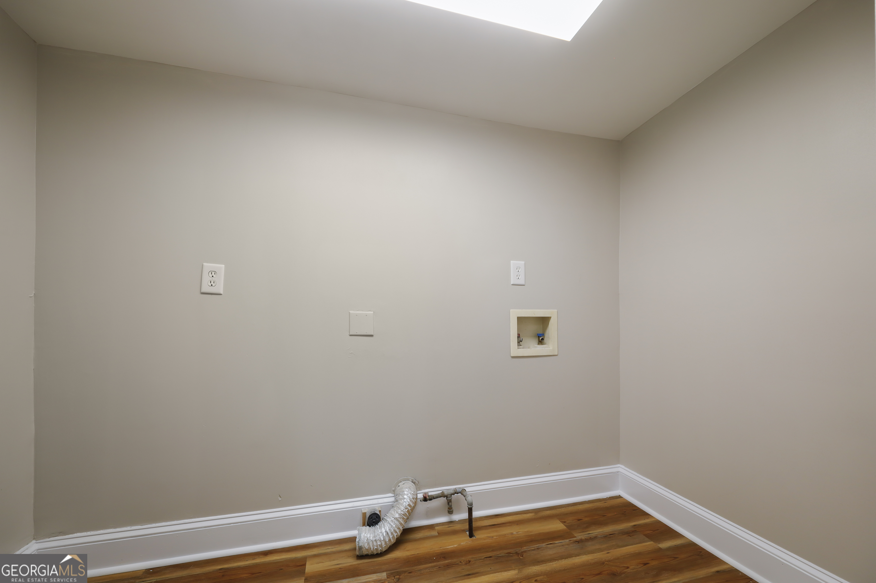 42 Alexander Street Property Photo 27