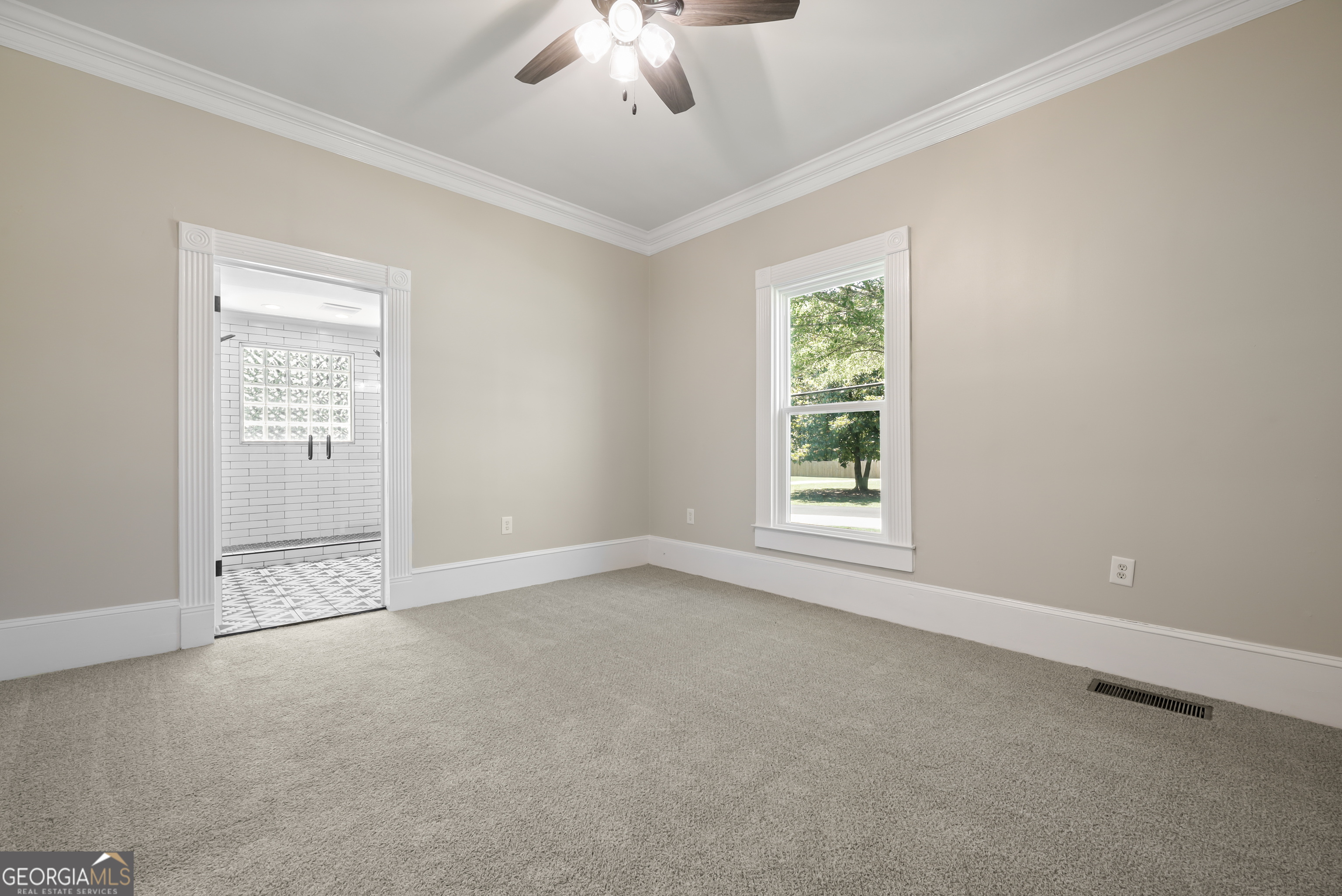 42 Alexander Street Property Photo 29