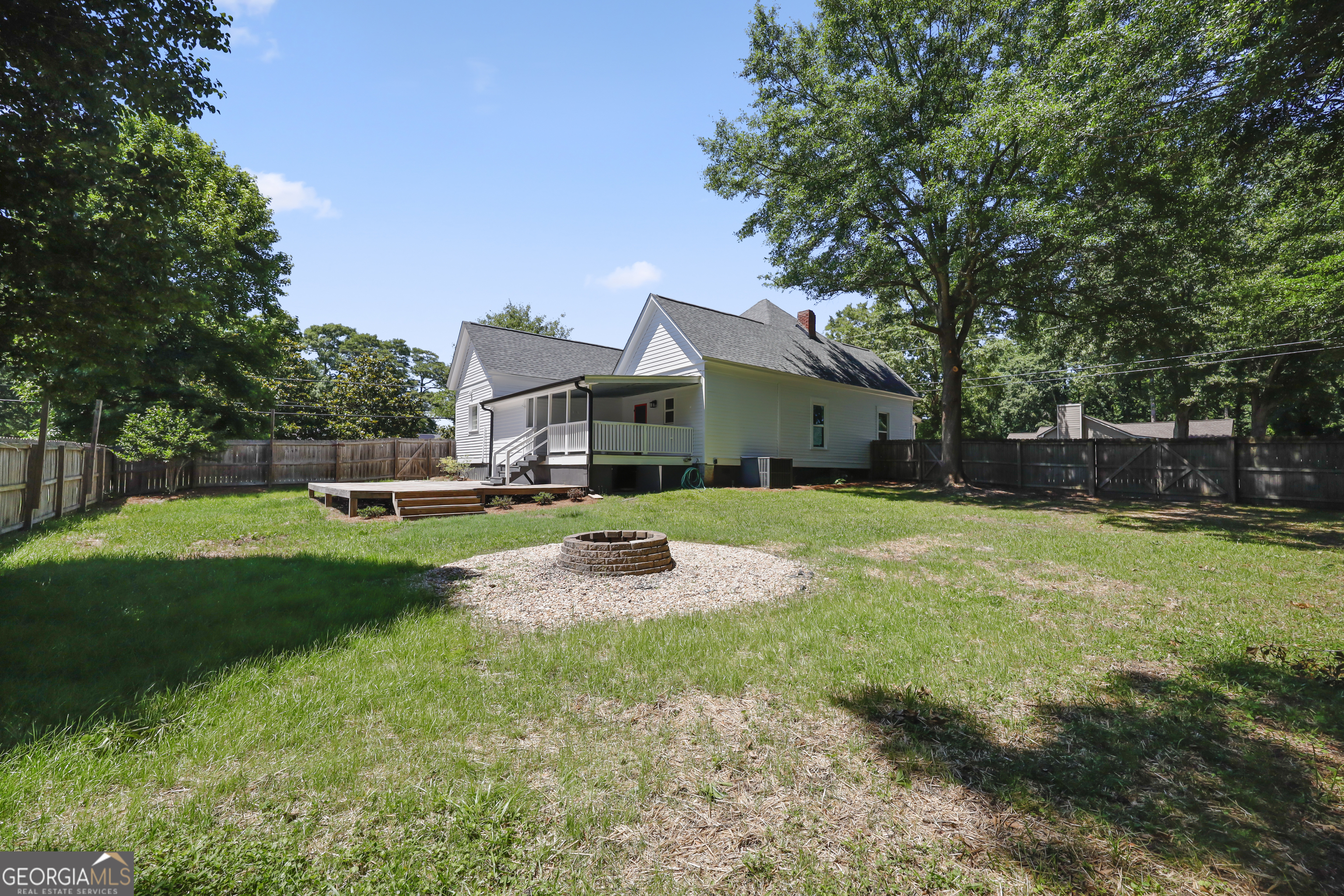 42 Alexander Street Property Photo 48