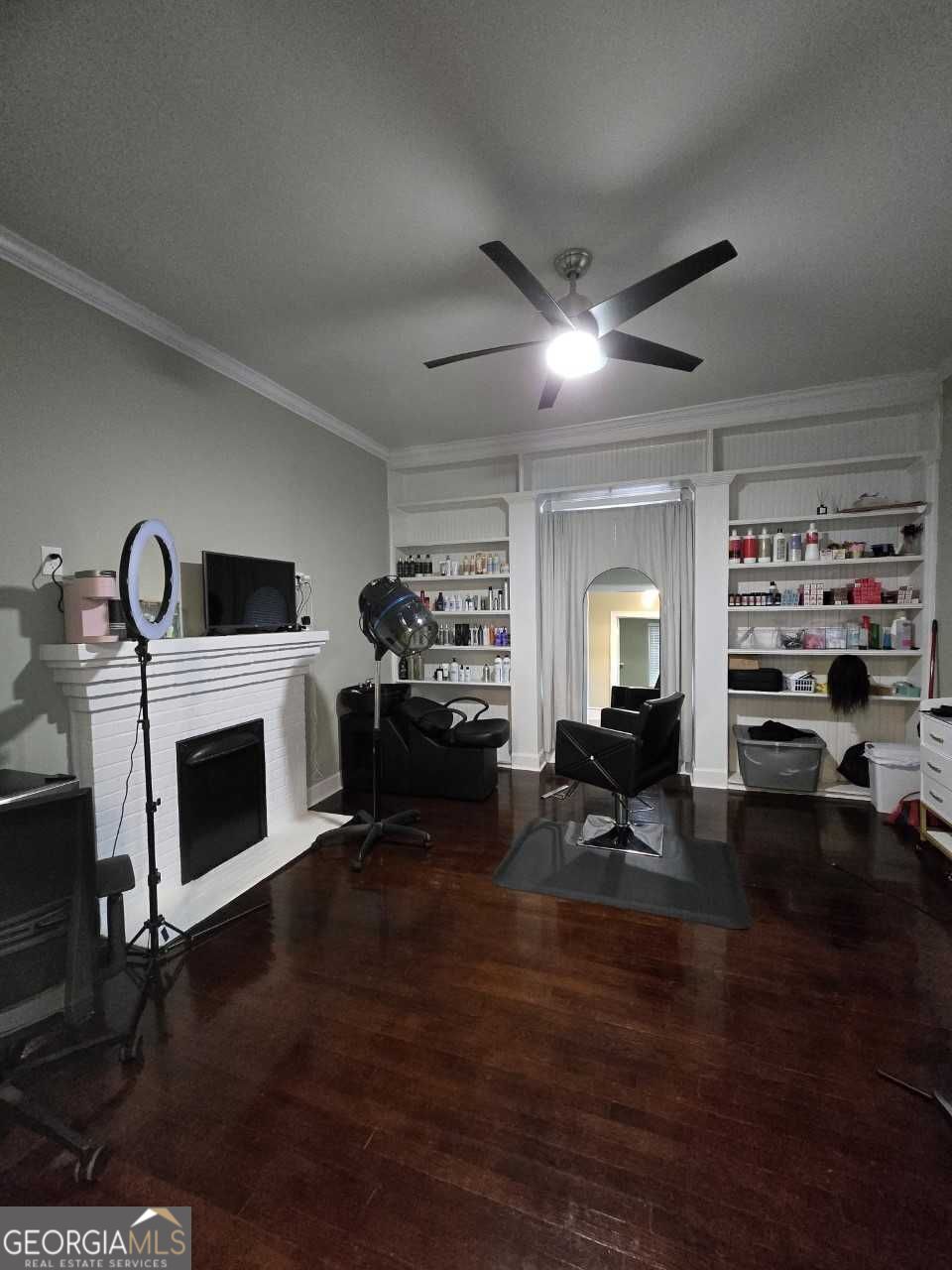 402 Meriwether Street Property Photo 8