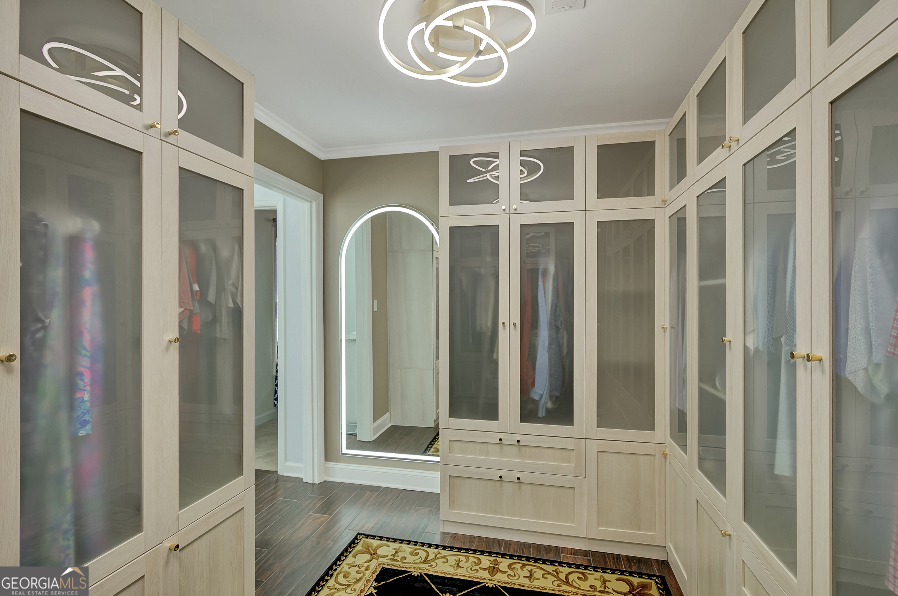 180 Shoreline Circle Property Photo 45