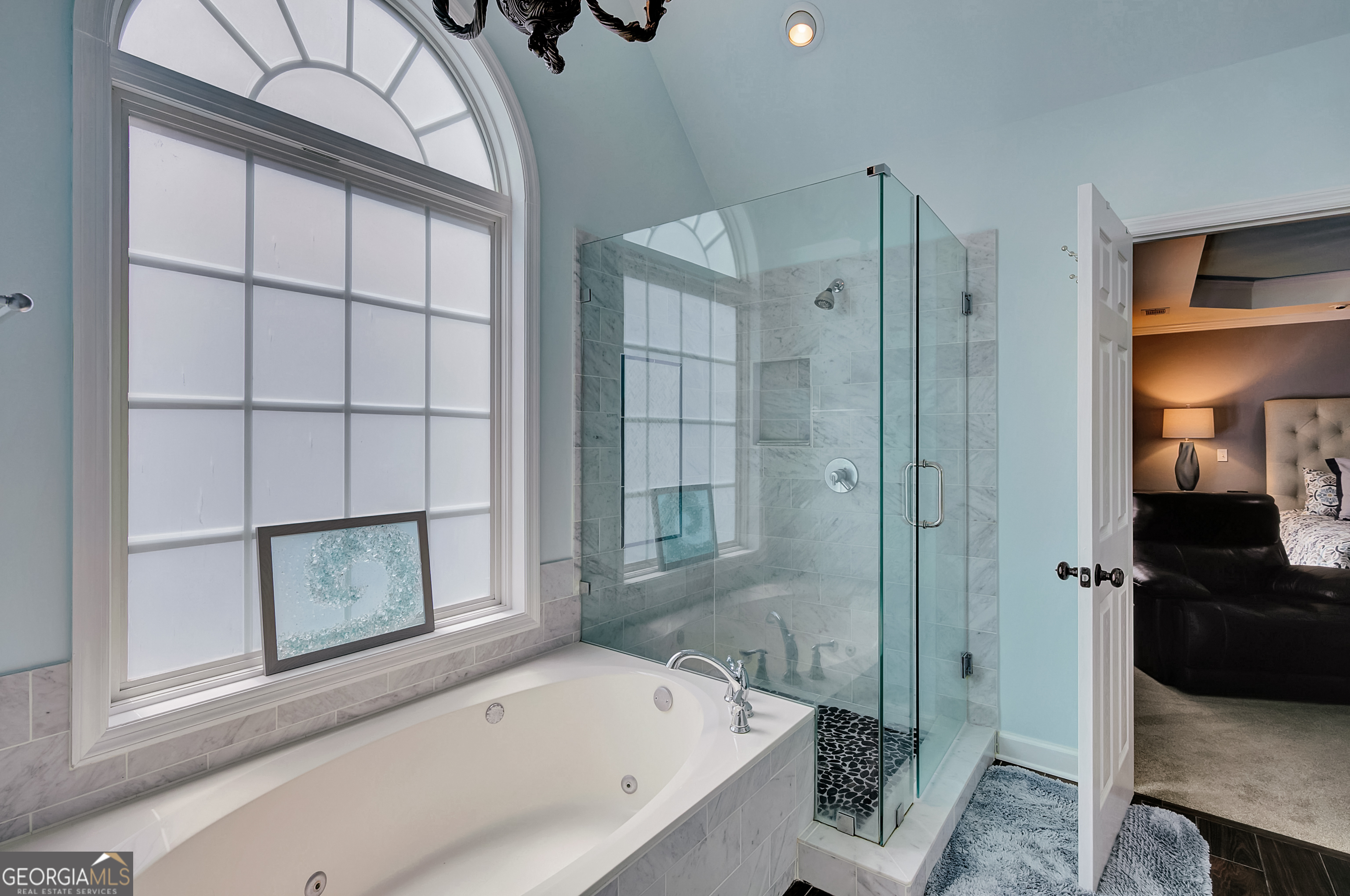 180 Shoreline Circle Property Photo 49