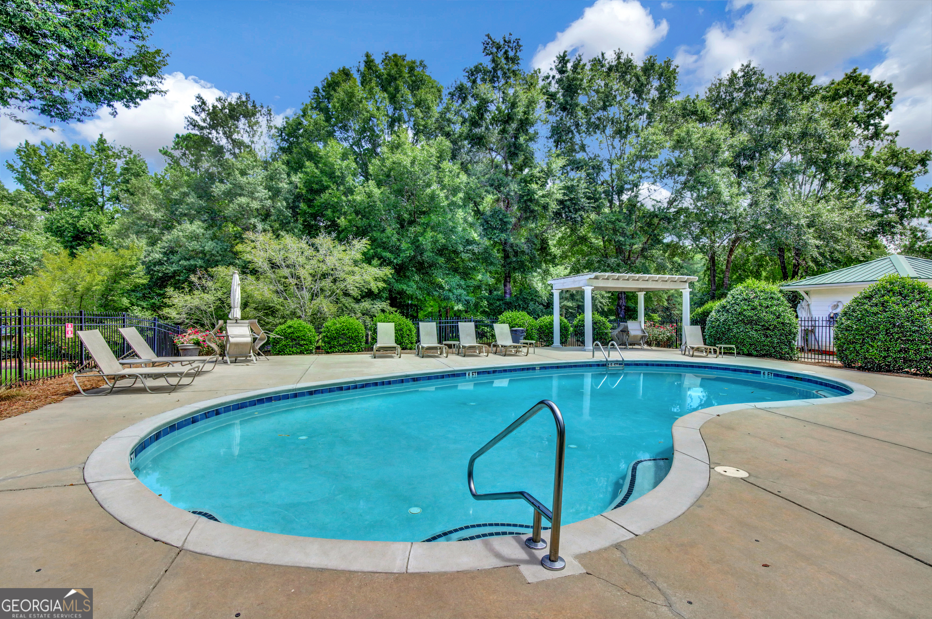 180 Shoreline Circle Property Photo 80
