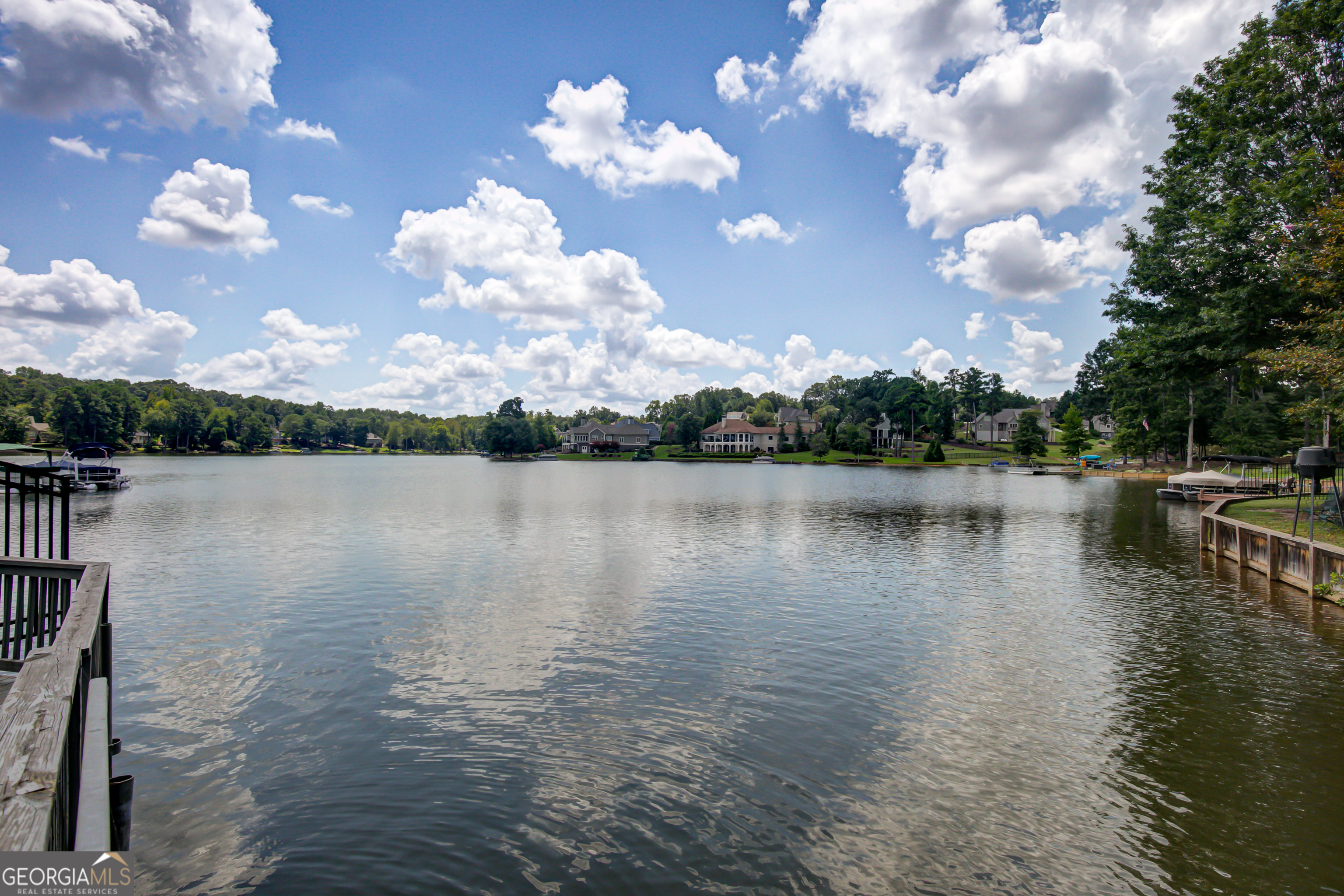 180 Shoreline Circle Property Photo 84