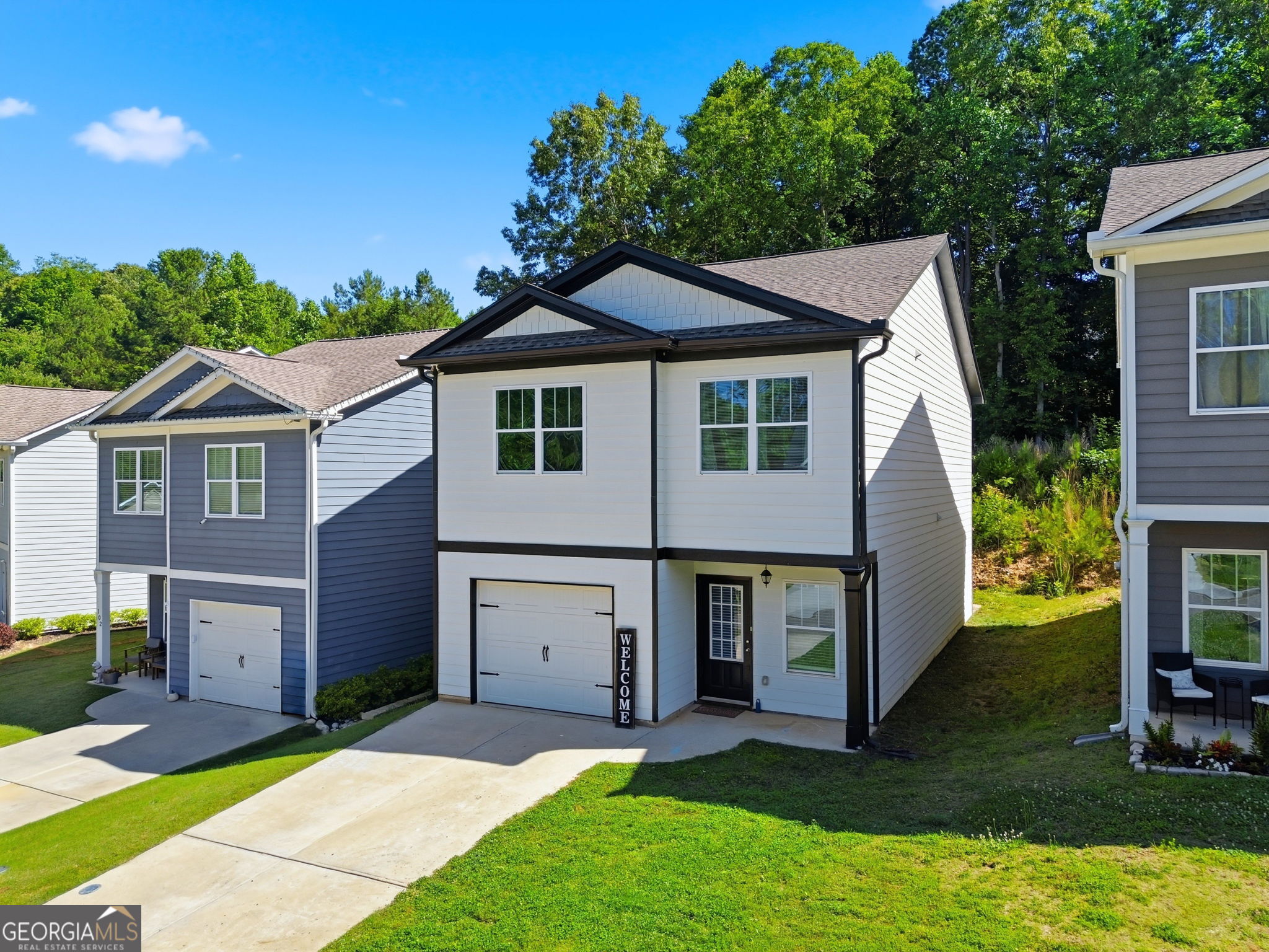 98 Hood Park Court
