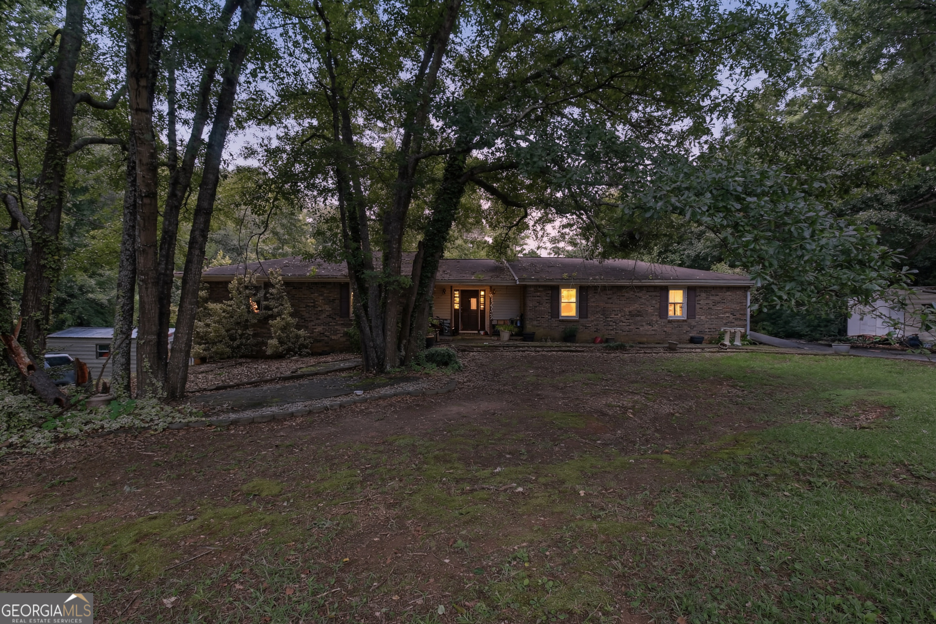 110 Hearthstone Drive Property Photo 10