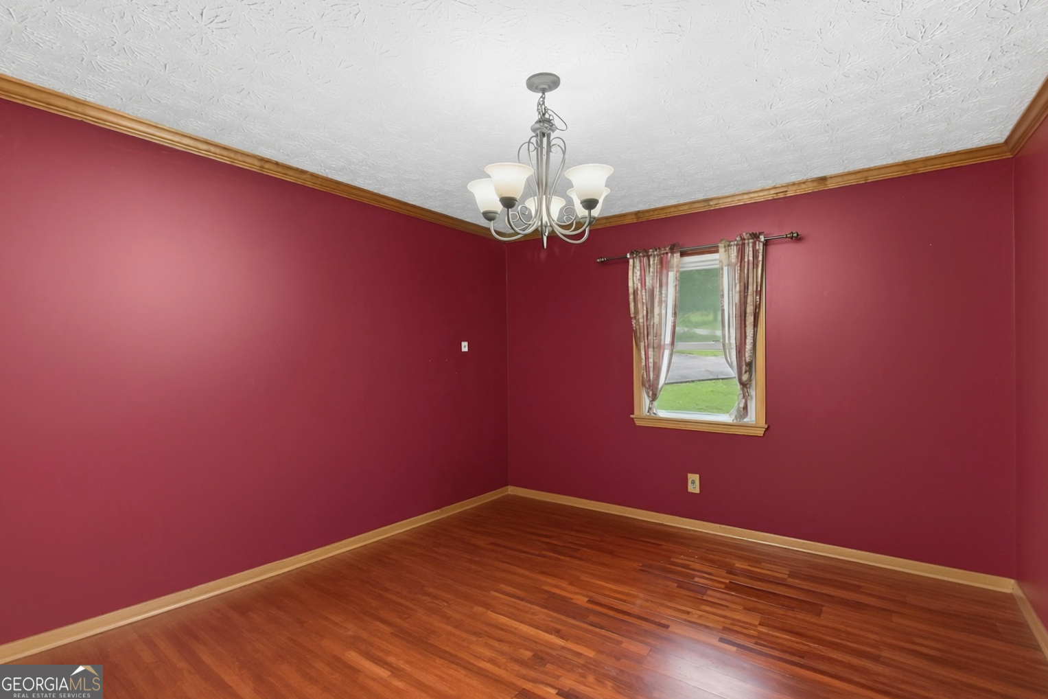 110 Hearthstone Drive Property Photo 11