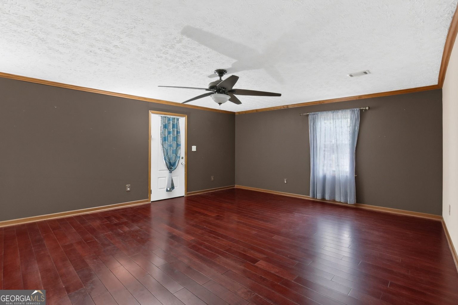 110 Hearthstone Drive Property Photo 16