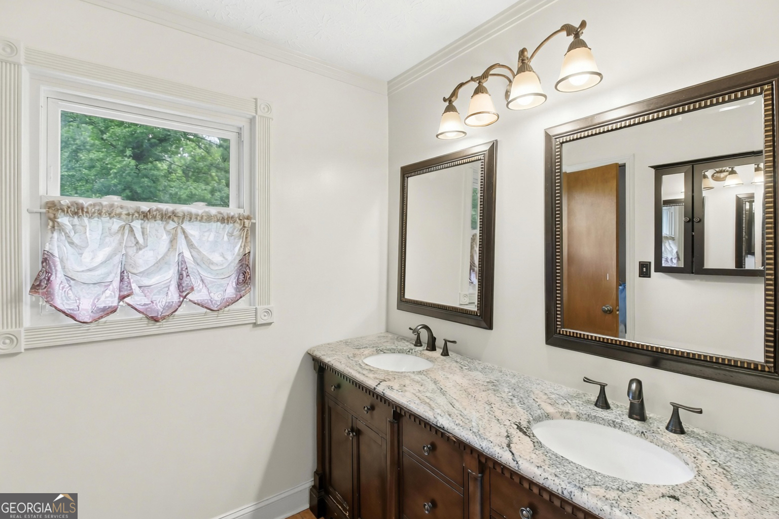 110 Hearthstone Drive Property Photo 19