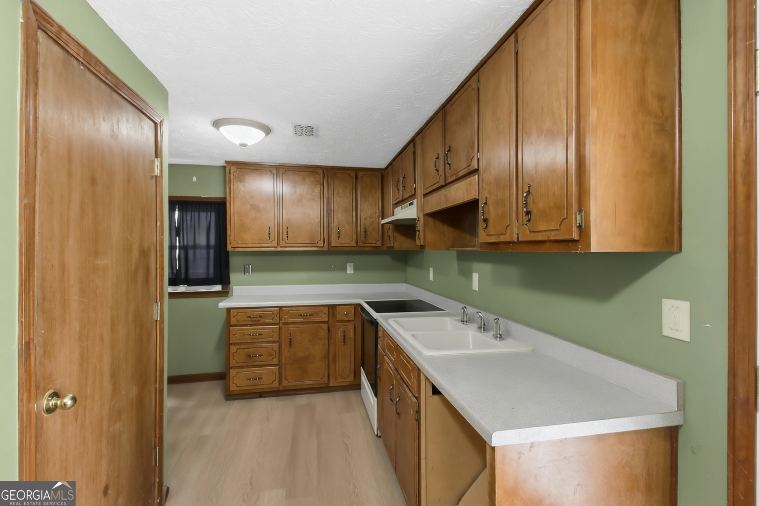 110 Hearthstone Drive Property Photo 23