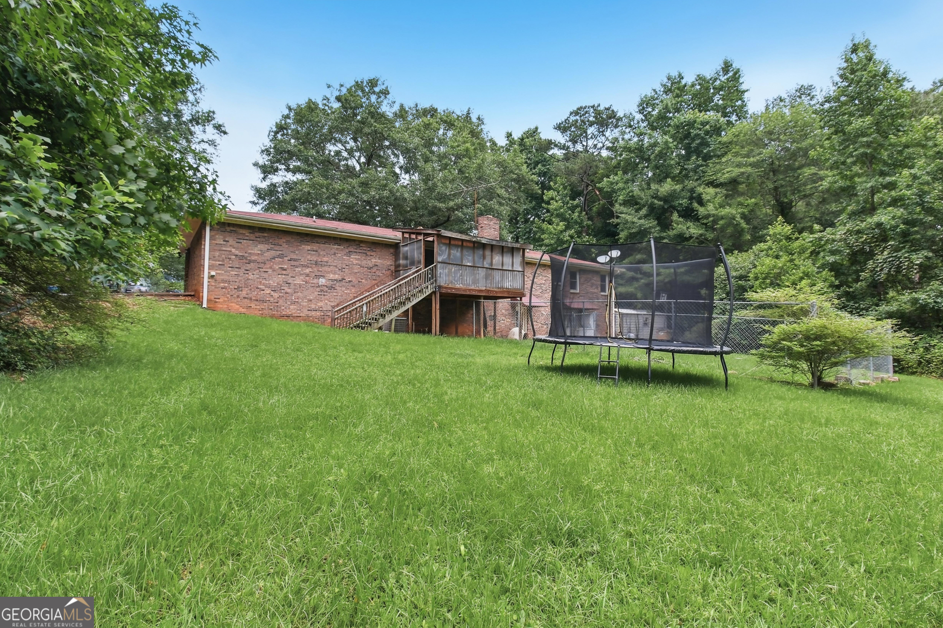 110 Hearthstone Drive Property Photo 31