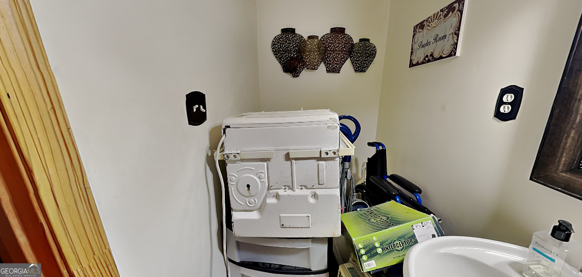 110 Hearthstone Drive Property Photo 42