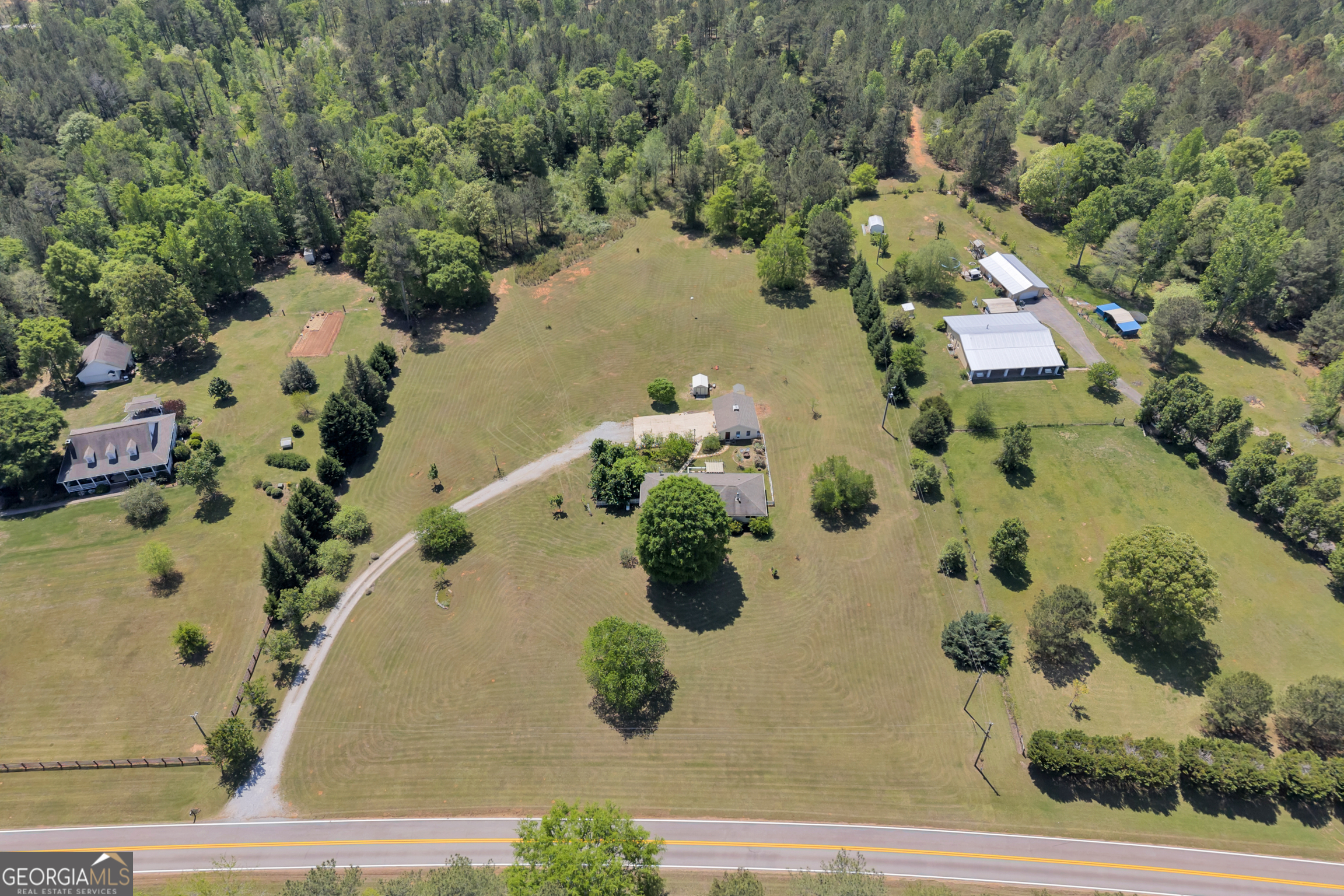 1700 Aqua Road Property Photo 3