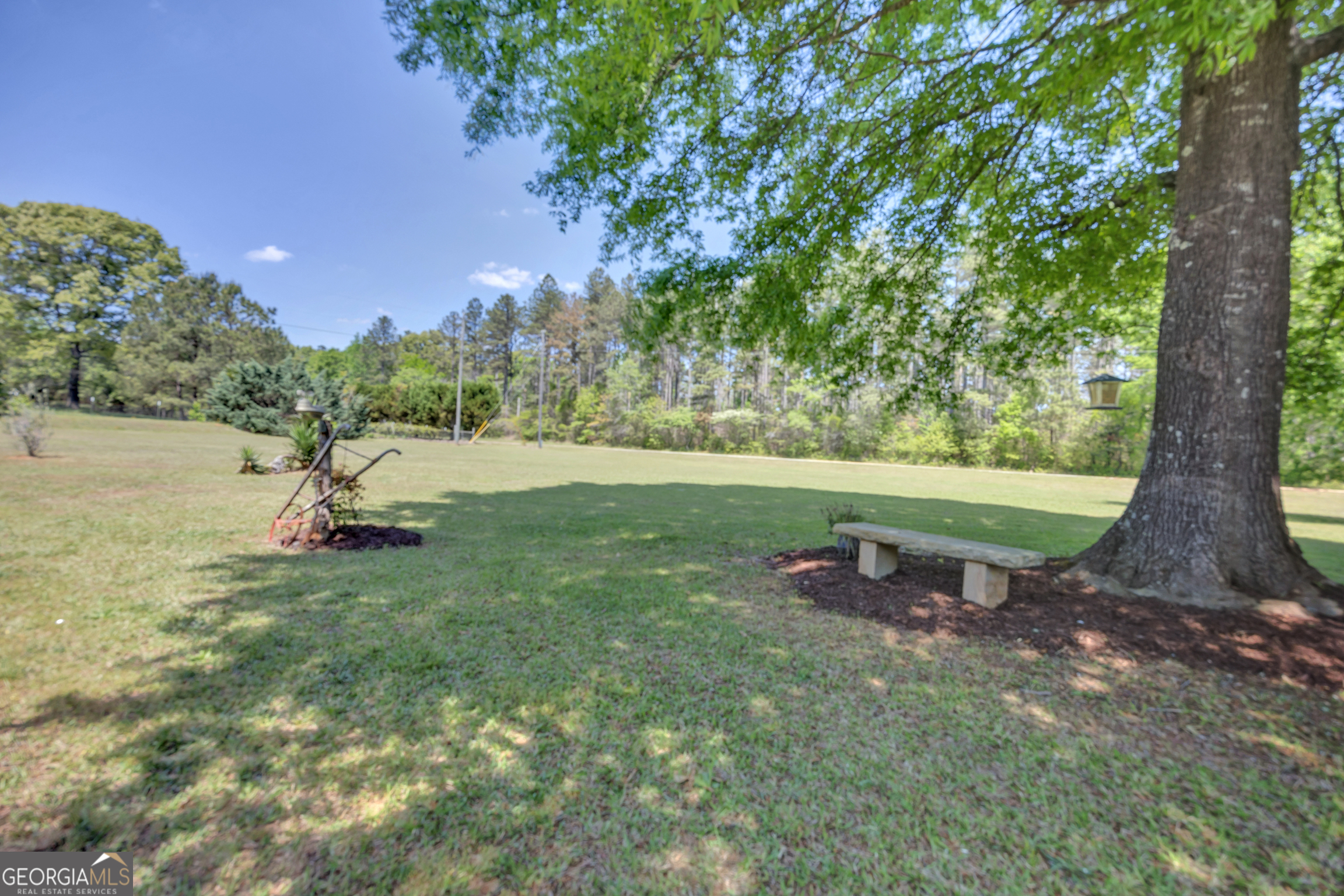 1700 Aqua Road Property Photo 5