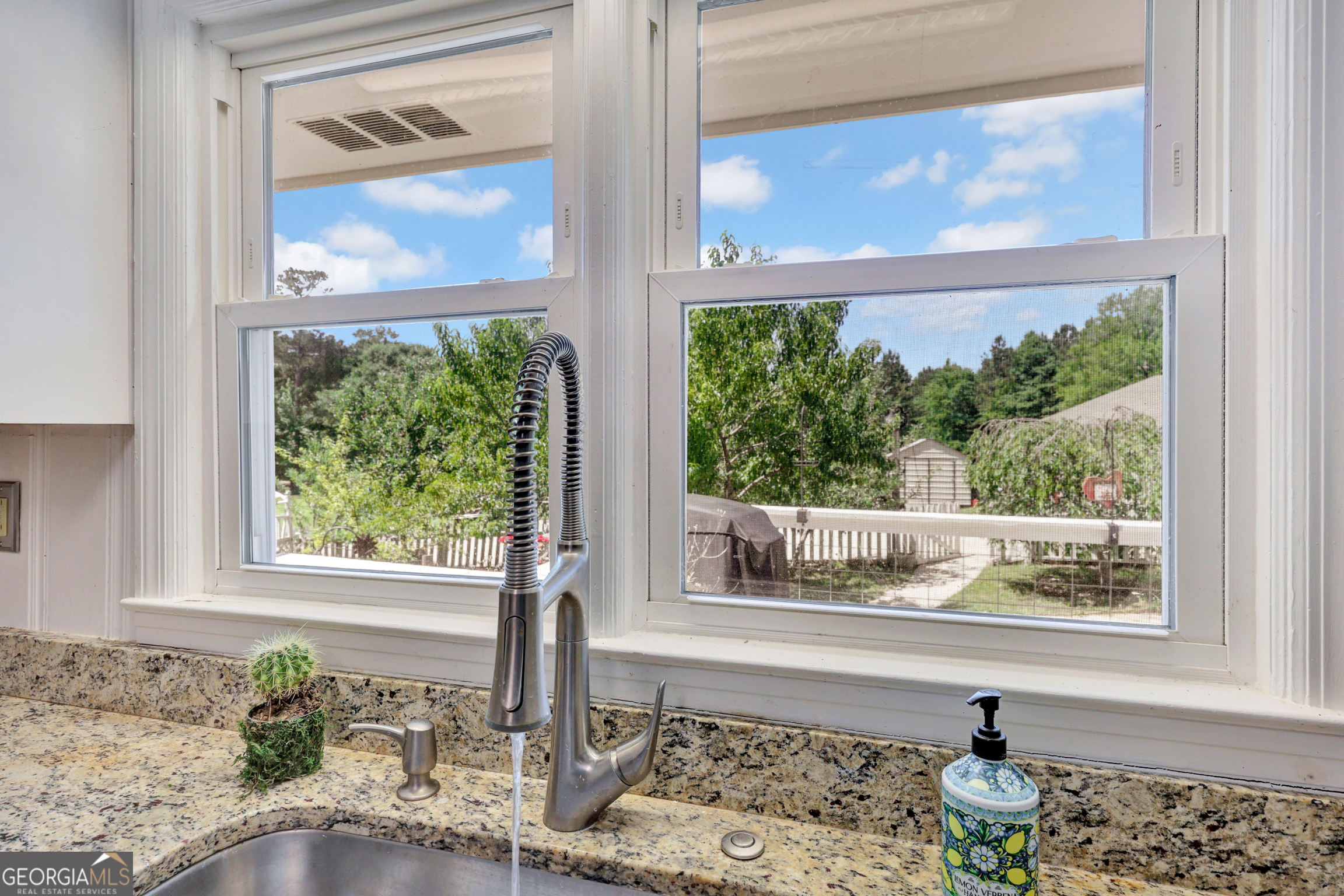 1700 Aqua Road Property Photo 17
