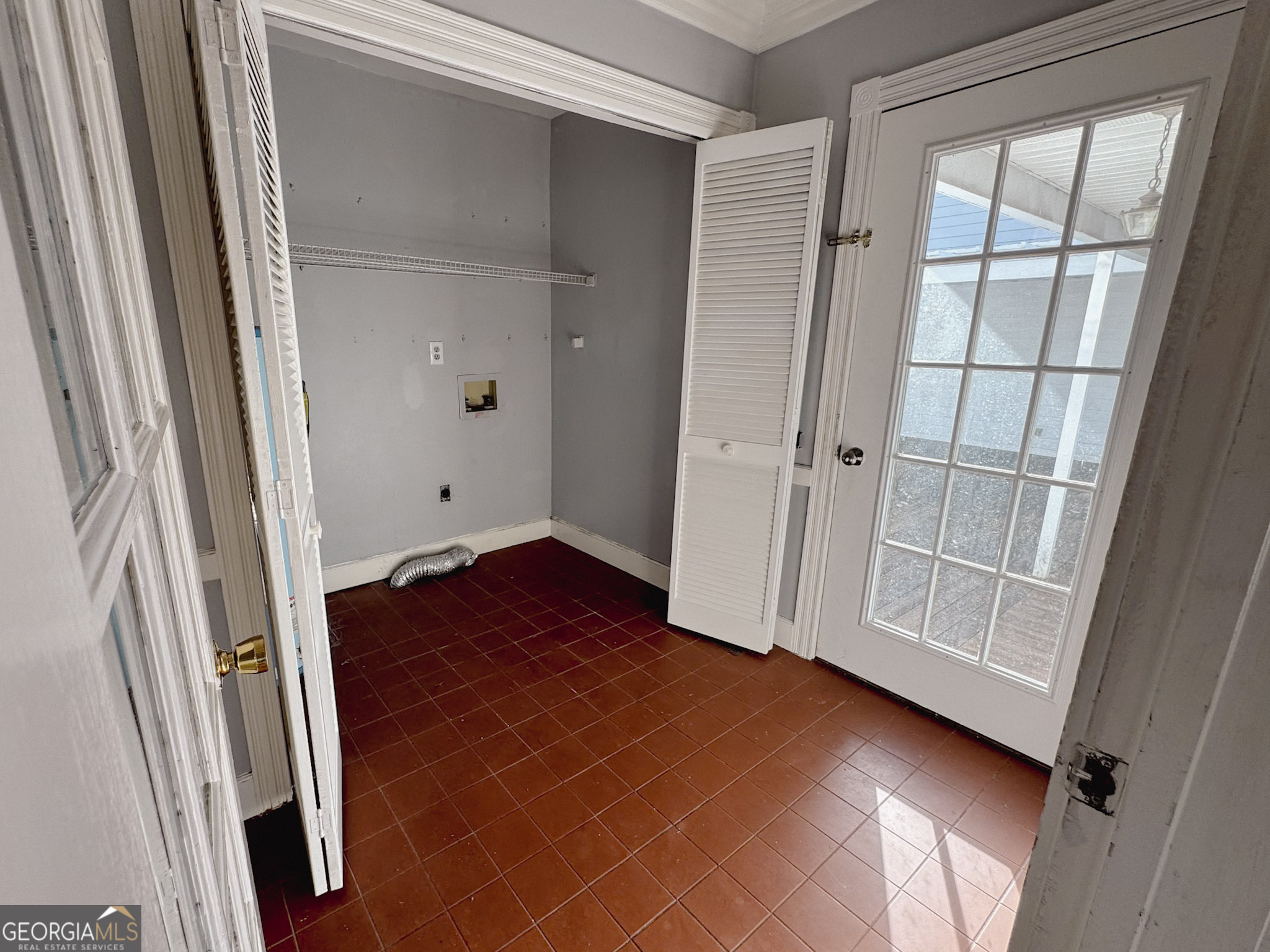 321 N College Street Property Photo 16