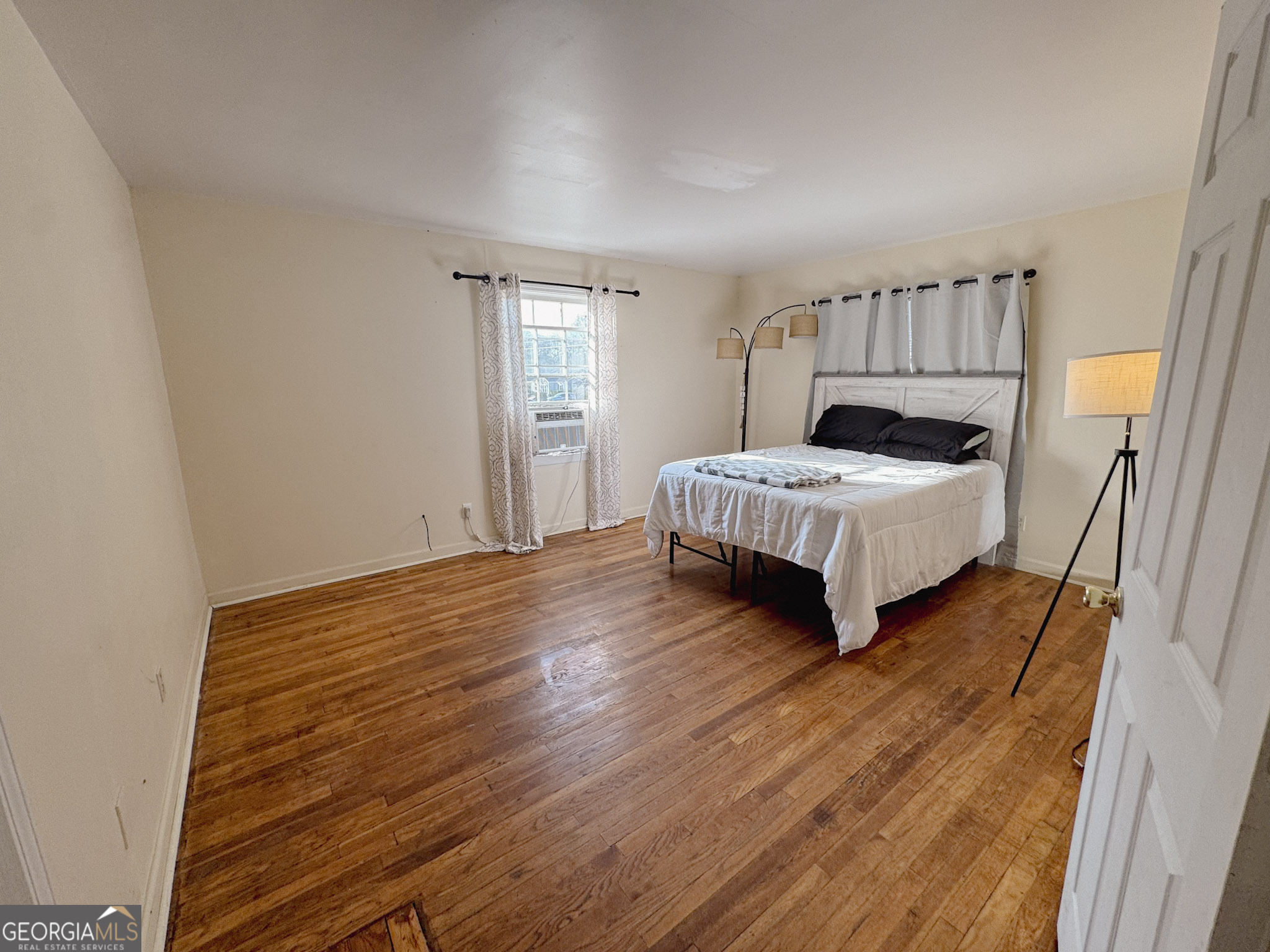 321 N College Street Property Photo 42