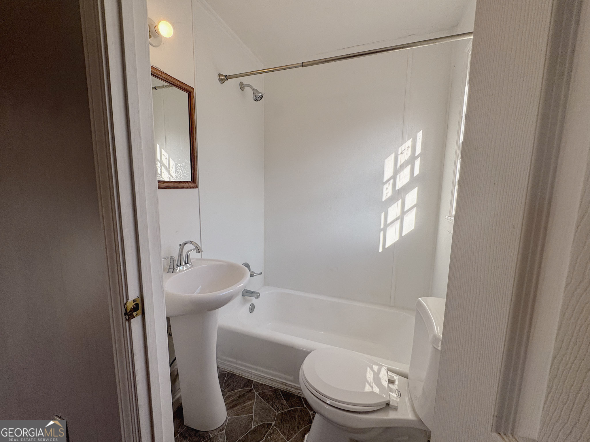 321 N College Street Property Photo 45