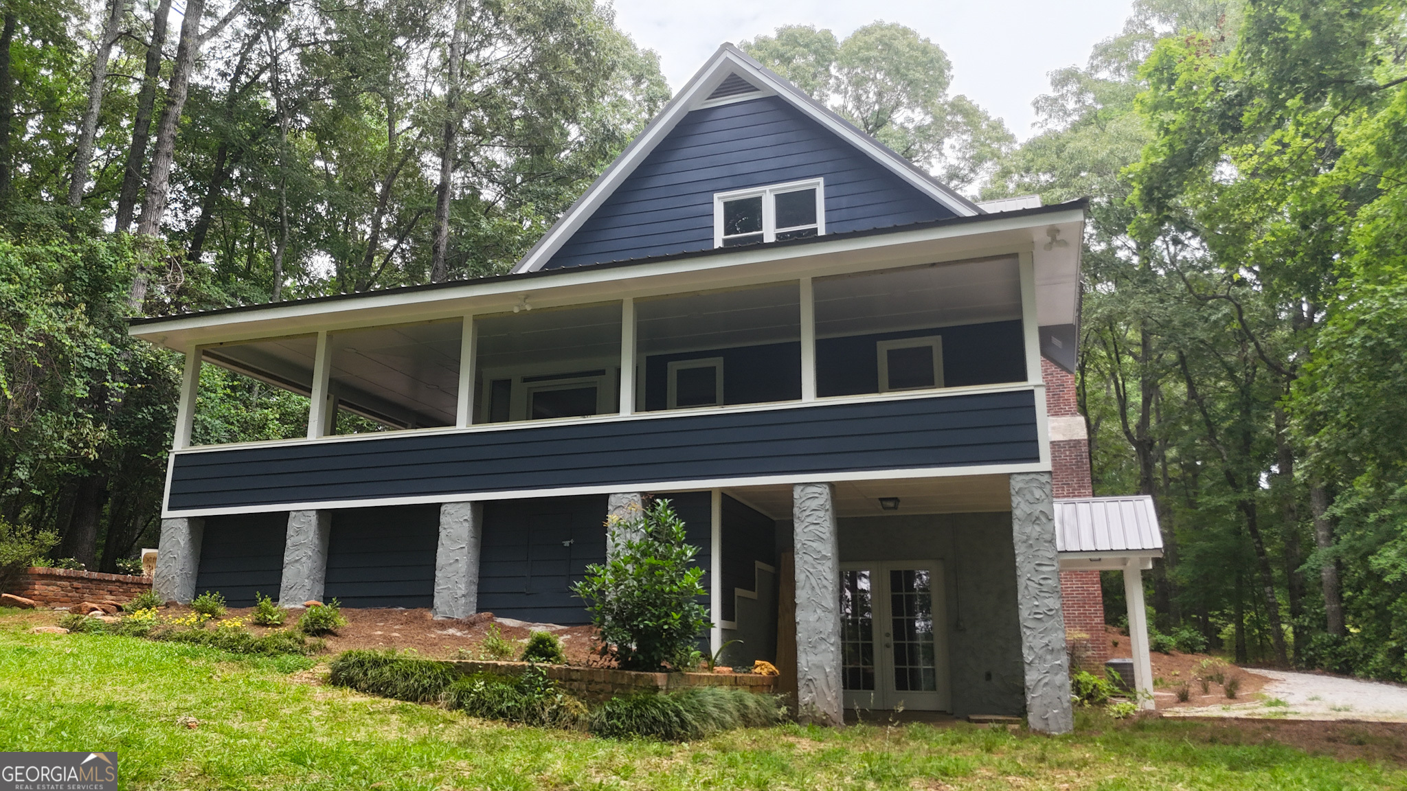 165 Riverbend Drive Property Photo 1