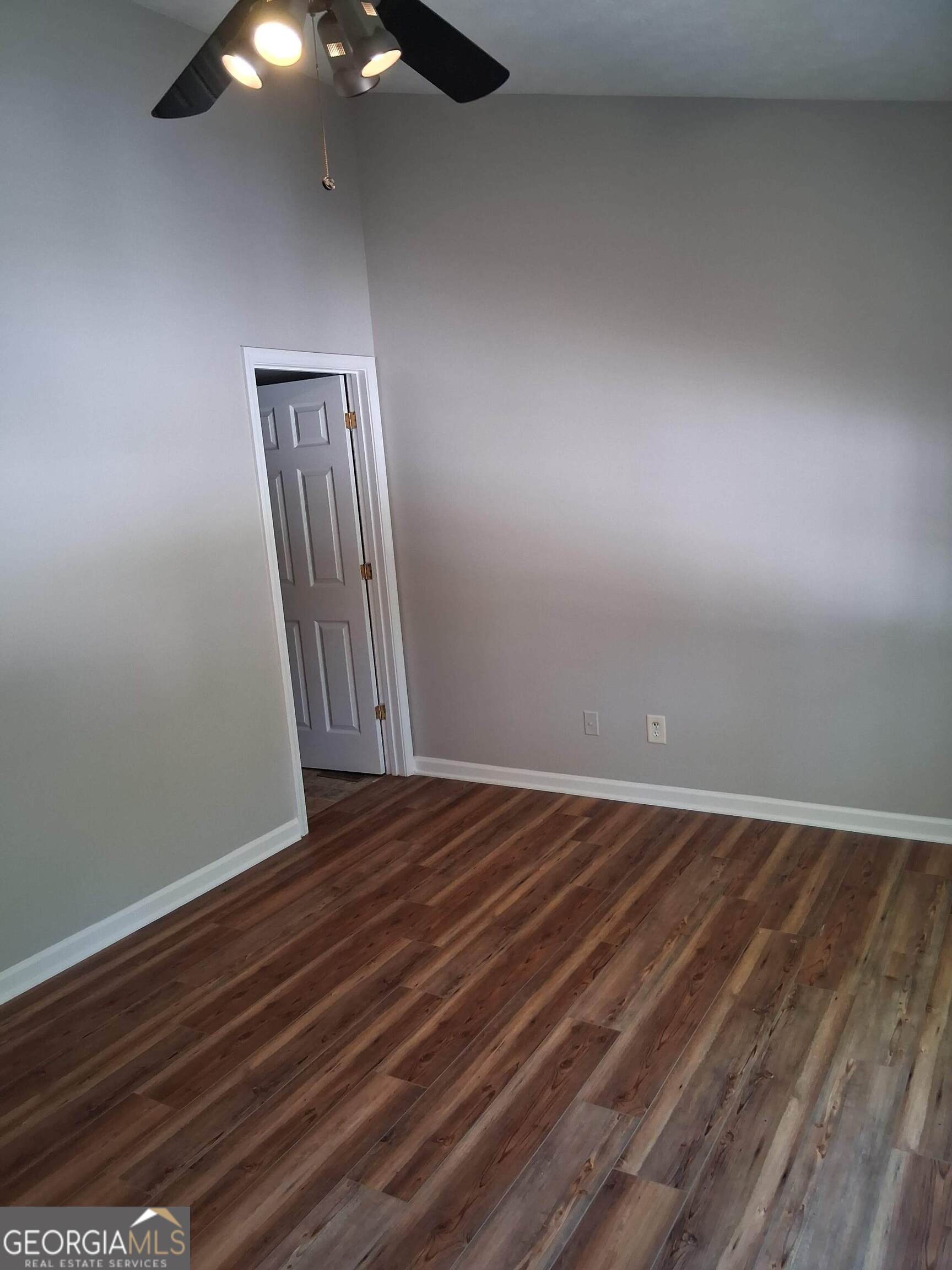 2846 Norfair Loop Property Photo 18