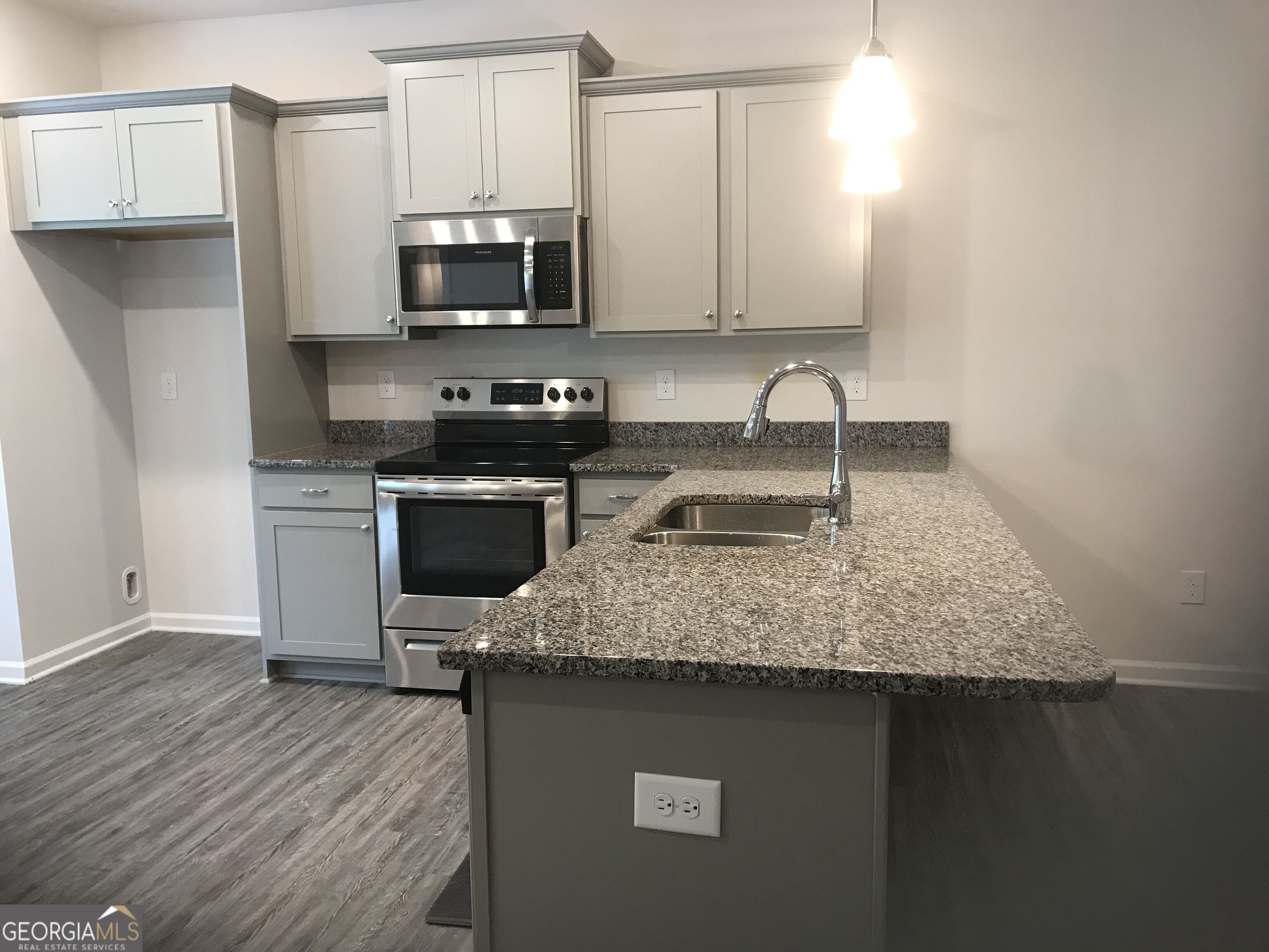 21 Kane Drive Property Photo 2