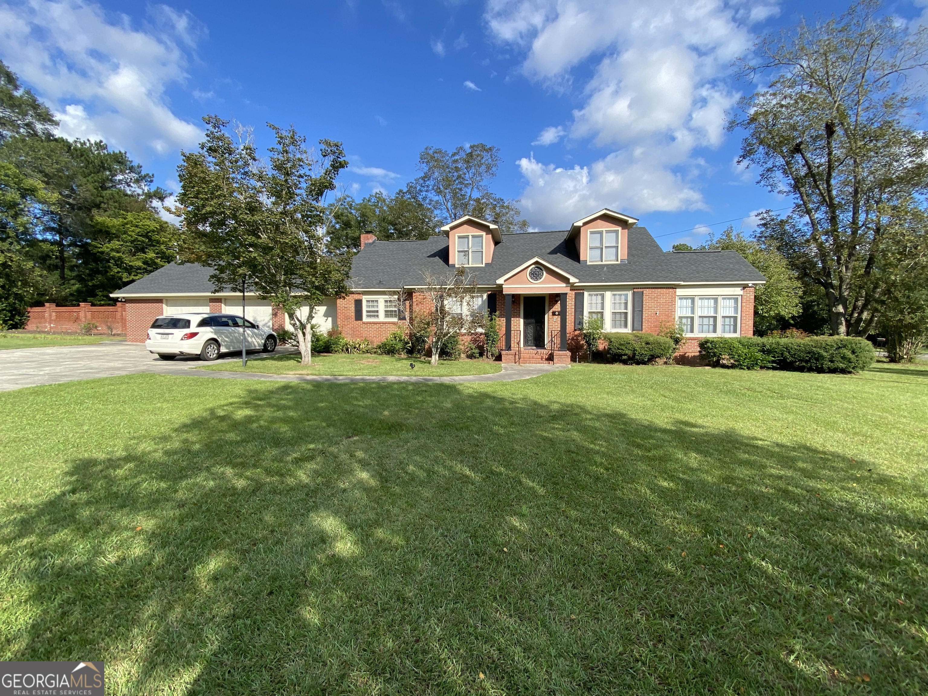 808 Harvey Street Property Photo 1
