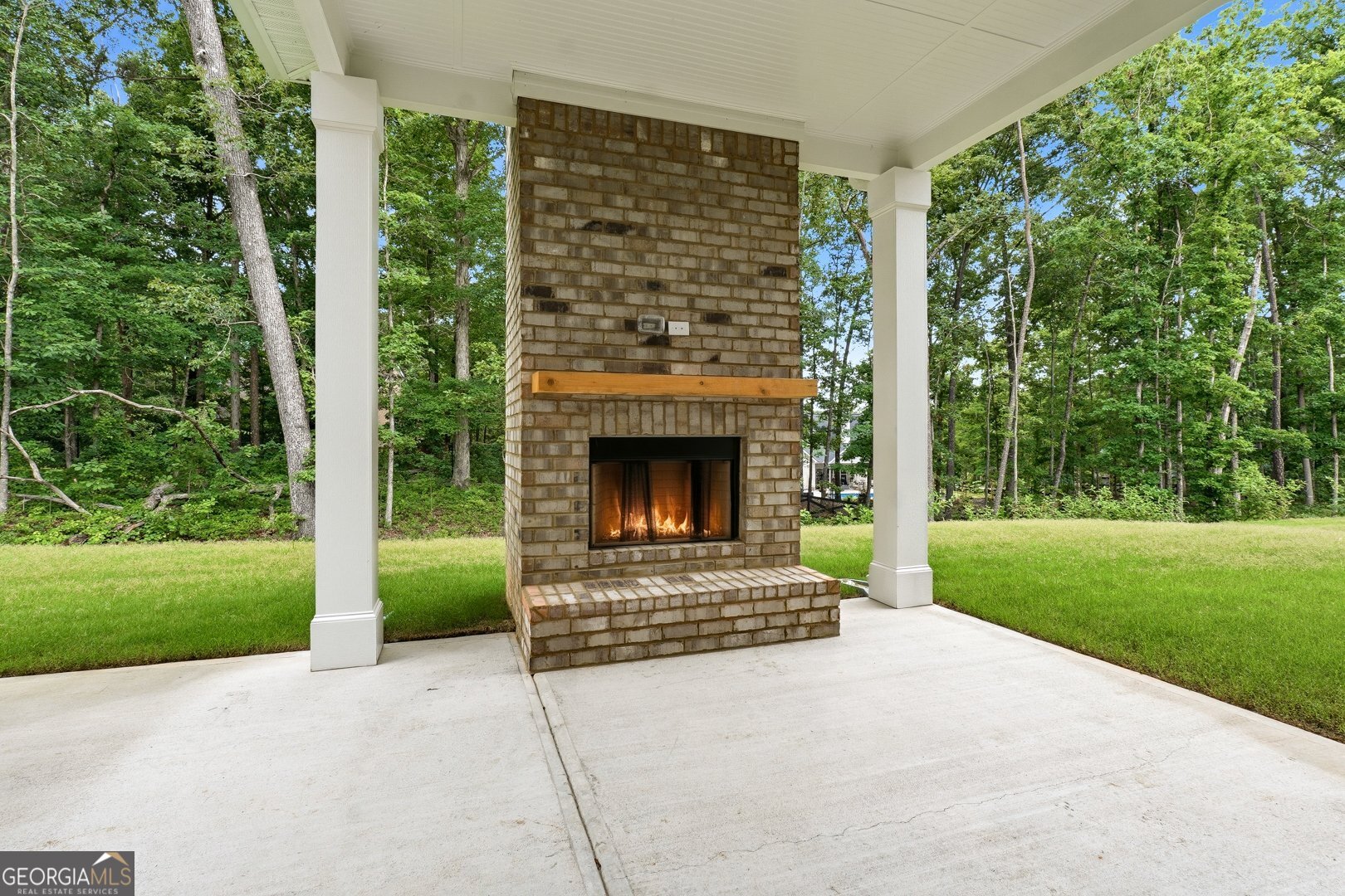 393 Mistwood Court Property Photo 29