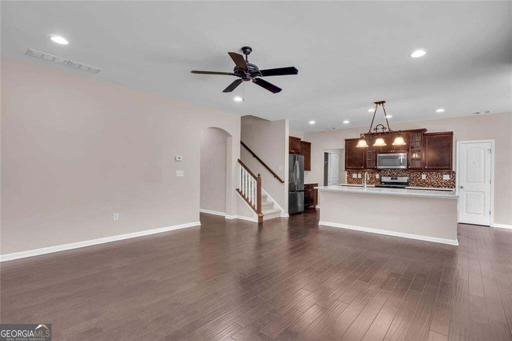 1158 Liberty Park Drive Property Photo 9